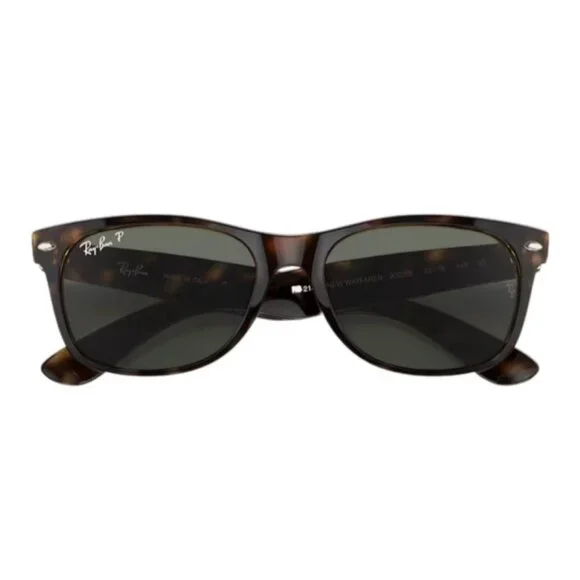 Ray-Ban • New Wayfarer Classic Polarized Sunglasses • Tortoise/G-15 • With Case